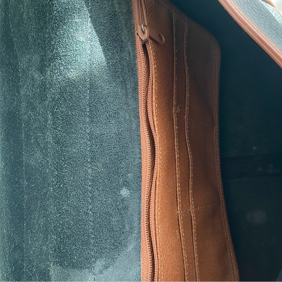 Dooney & Bourke > Vintage Purse - Picture 4 of 8